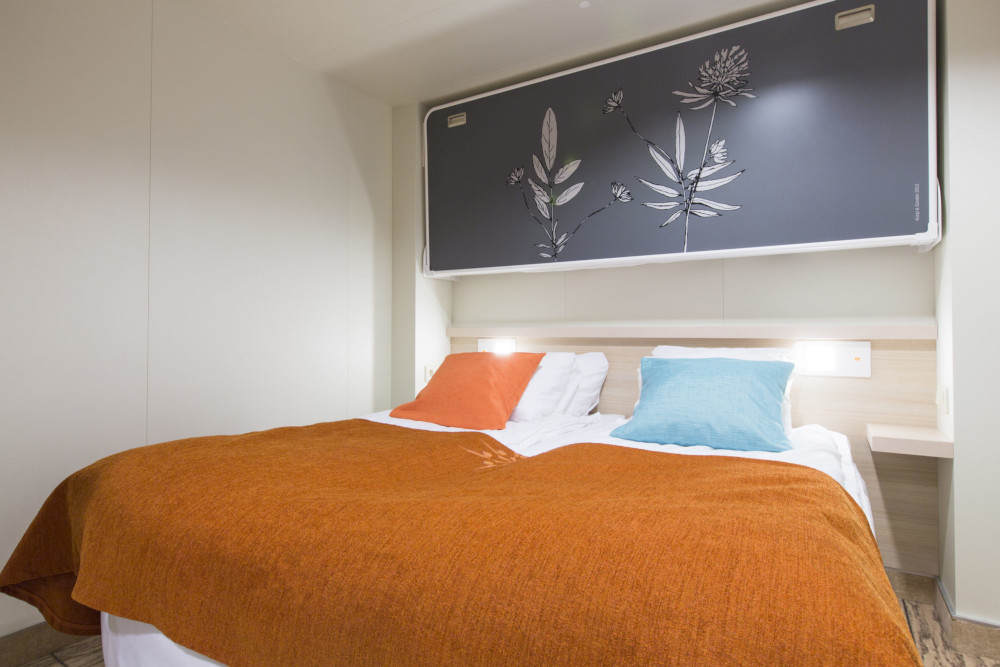 SBA Interiors is your best selection for the supply of wall panels and pullman beds!